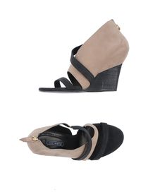 VIC MATIE' - Sandals