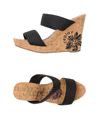 ZOOM REPLAY - Sandals