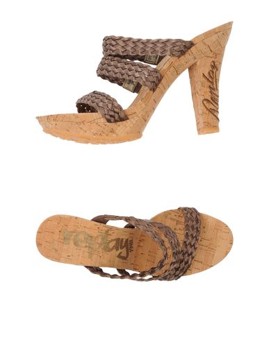 ZOOM REPLAY - Sandals