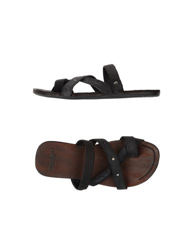 ZOOM REPLAY - Flip flops