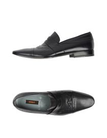 DÉBUT - Moccasins