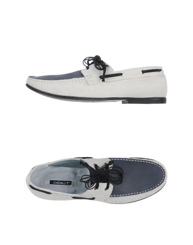ZOOM DÉBUT - Moccasins
