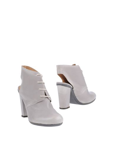 ZOOM MM6 by MAISON MARTIN MARGIELA - Ankle boots