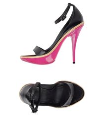 GIVENCHY - Closed-toe slip-ons