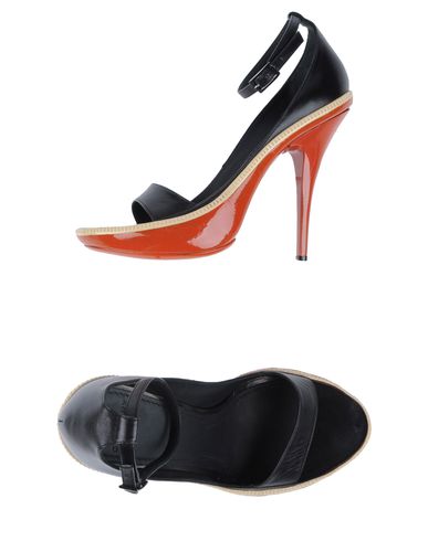 ZOOM GIVENCHY - Pumps with open toe