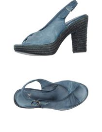 JFK - Sandals