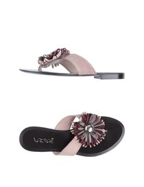 CHON - Flip flops & clog sandals