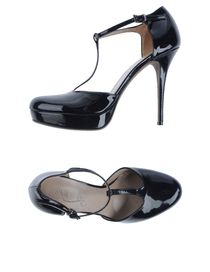 1,618 - Platform pumps