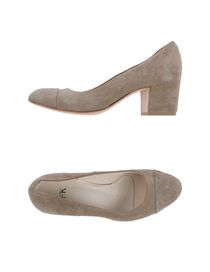 JFK - Closed-toe slip-ons