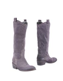 JFK - Boots