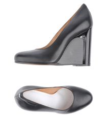 MAISON MARTIN MARGIELA 22 - Closed-toe slip-ons