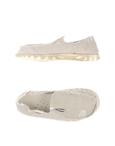 ZOOM DUDE - Moccasins