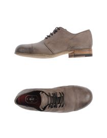 BB - Laced shoes