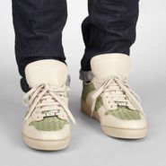 Intrecciato Calf Sneaker - Sneakers - BOTTEGA VENETA - PE13 - 690