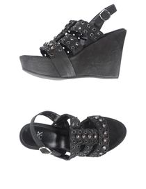 JFK - Sandals