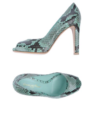 ZOOM GIANVITO ROSSI - Closed-toe slip-ons