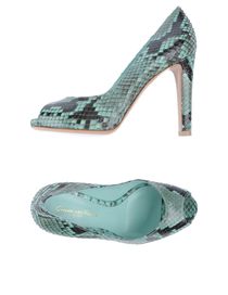 GIANVITO ROSSI - Closed-toe slip-ons