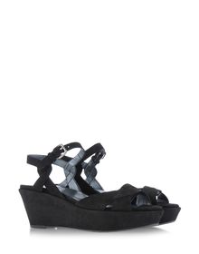 Sandals - STUART WEITZMAN
