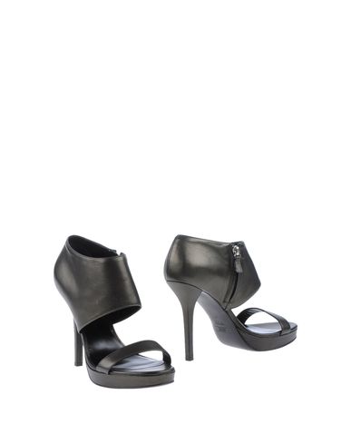 ZOOM ARMANI COLLEZIONI - Sandals