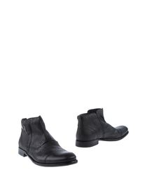 JOHN VARVATOS - Ankle boots