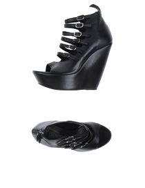 VIC MATIE' - Sandals