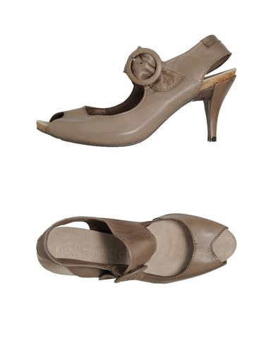 ZOOM PEDRO GARCÍA - High-heeled sandals