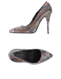 AMERICAN RETRO - Closed-toe slip-ons