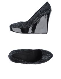 AMERICAN RETRO - Closed-toe slip-ons