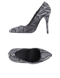 AMERICAN RETRO - Closed-toe slip-ons