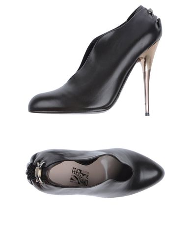 ZOOM SALVATORE FERRAGAMO - Court