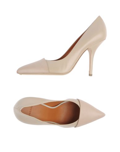 ZOOM GIVENCHY - Closed-toe slip-ons
