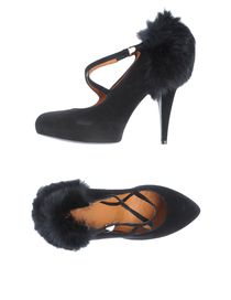 GIVENCHY - Closed-toe slip-ons