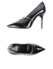 GIVENCHY - Closed-toe slip-ons