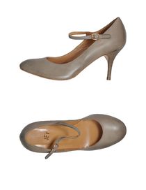 JFK - Closed-toe slip-ons