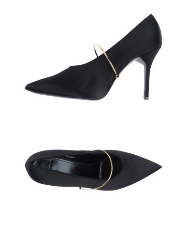 ZOOM GIVENCHY - Closed-toe slip-ons