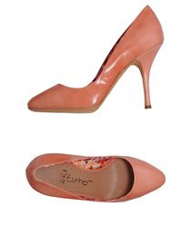 EVA TURNER - Closed-toe slip-ons