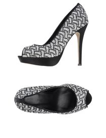 PACOMENA - Closed-toe slip-ons