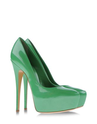 Closed toe - CASADEI