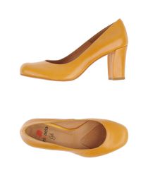 MIKAELA - Closed-toe slip-ons