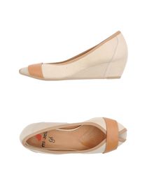 MIKAELA - Closed-toe slip-ons