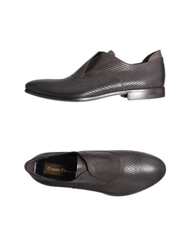 ZOOM CESARE PACIOTTI - Moccasins