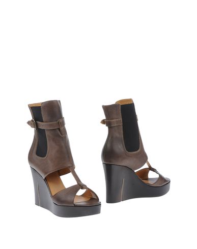 ZOOM DIESEL BLACK GOLD - Ankle boots