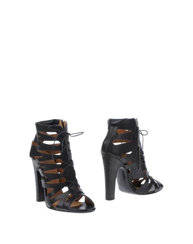 ZOOM DIESEL BLACK GOLD - Sandals