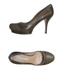 PURA LÓPEZ - Closed-toe slip-ons