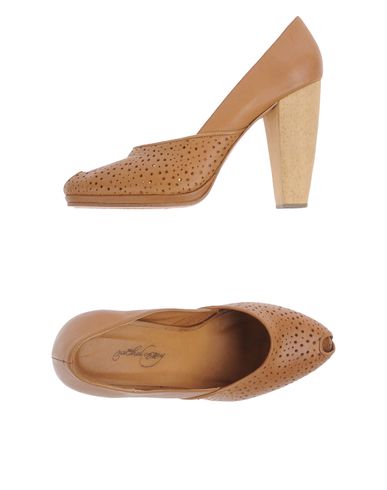 ZOOM RACHEL COMEY - Pump