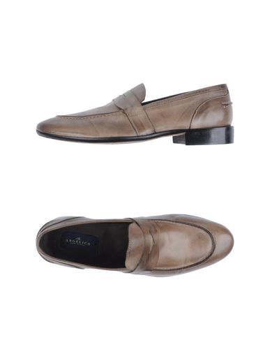ZOOM ANGELICO - Moccasins