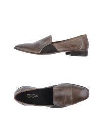 THOMPSON - Moccasins