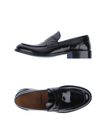 THE LAB - Moccasins