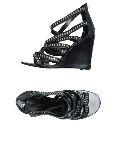 ZOOM SIGERSON MORRISON - Wedge