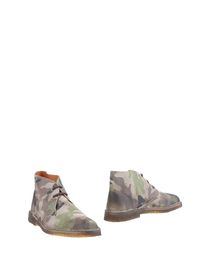 WEG - High-top dress shoe